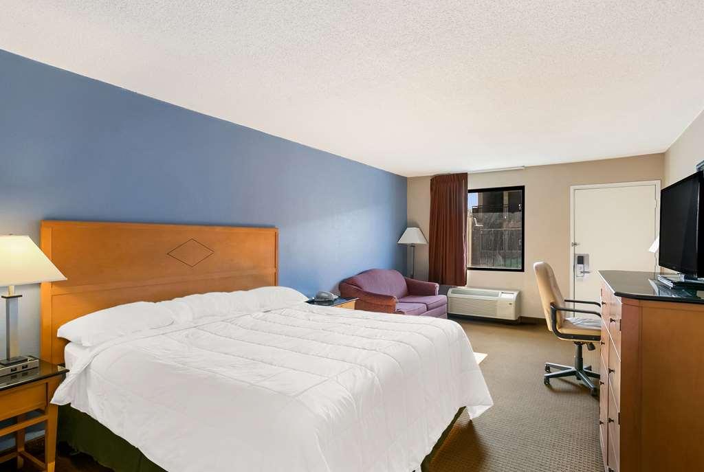Rodeway Inn Rohrerstown Habitación foto